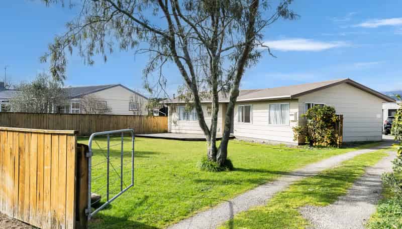 4 Roslyn Road, LEVIN