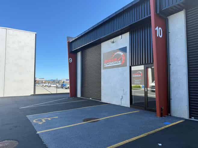 Drive through industrial unit