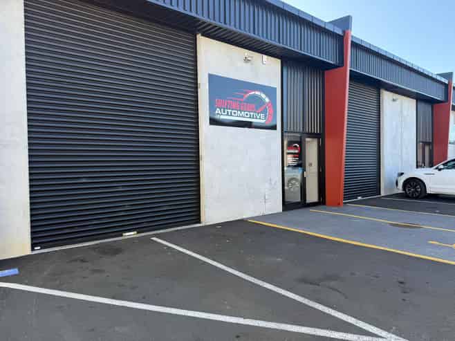 Drive through industrial unit