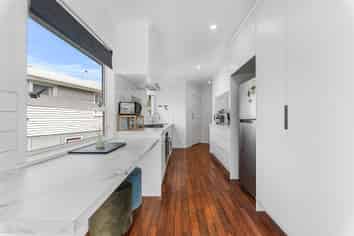6 Clearmont Crescent, Blagdon