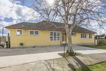 69 Warspite Avenue, Cannons Creek