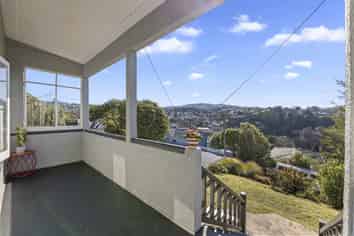 8 Kevin Street, Mornington