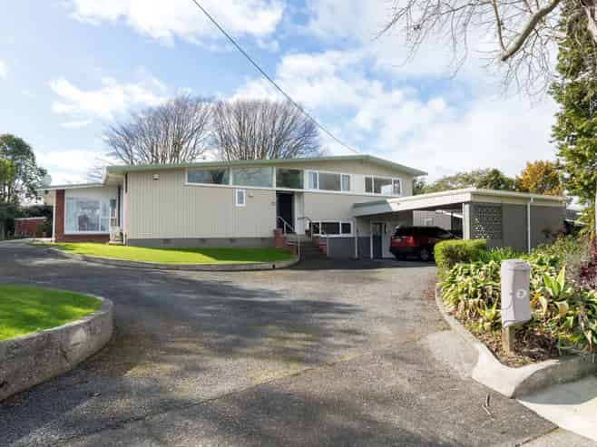 21 MacArthur Street, LEVIN