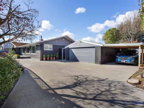 16a Hamilton Avenue, Fendalton