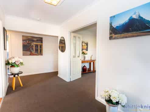 16a Hamilton Avenue, Fendalton
