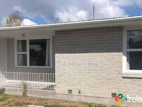 4/49 Brockworth Place, Riccarton