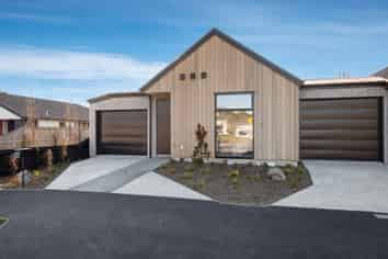 1/117 Mays Road, Saint Albans