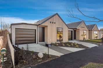 1/117 Mays Road, Saint Albans