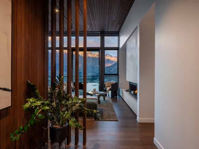8 McGregor Lane, Queenstown Central