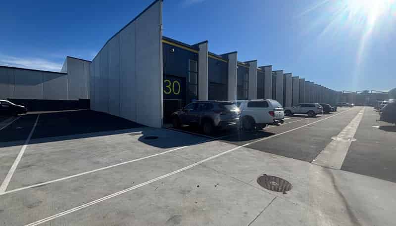 30/11 Northside Drive, Westgate