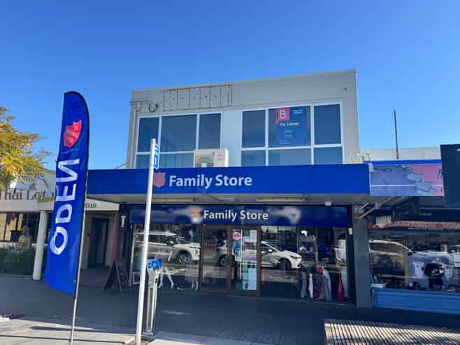 Nice and bright Taradale office