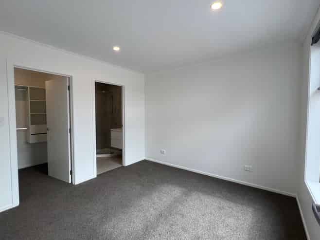 24 Waruhia Crescent, Rototuna