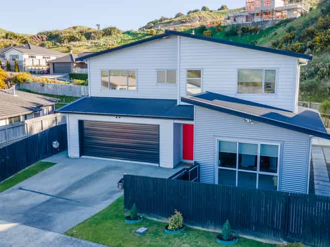 25 Bickerton Rise, Churton Park