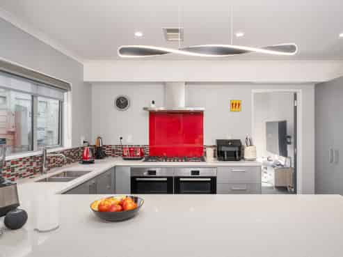 25 Bickerton Rise, Churton Park