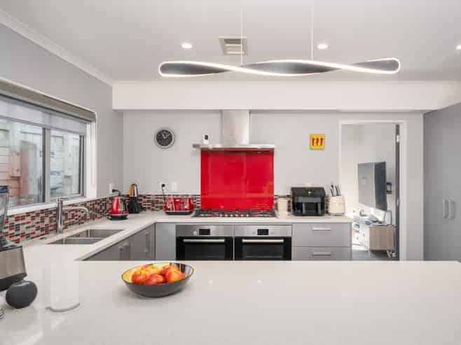 25 Bickerton Rise, Churton Park