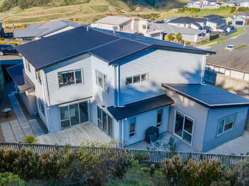 25 Bickerton Rise, Churton Park
