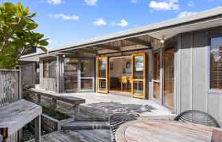102 Leighton Road, Whangamata