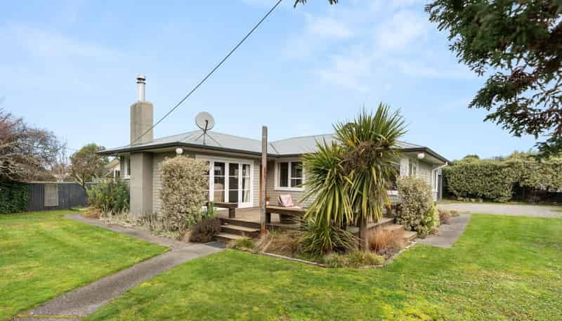 22 Humphries Street, Greytown