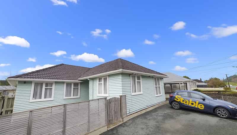 1232 Taita Drive, Taita