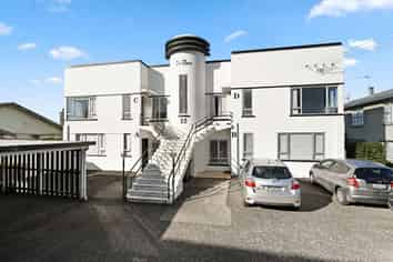 12C Little London Lane, Hamilton Central