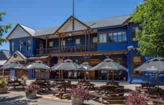 The Blue Pub – Iconic Hospitality, Strong Returns