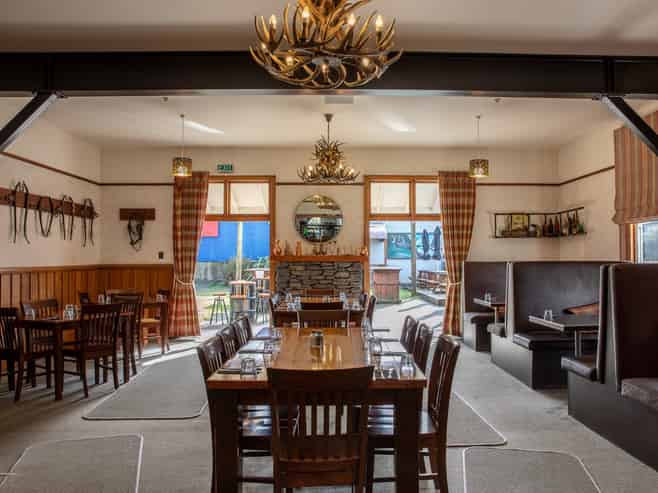 The Brown Pub – absolute gem, multi income strems
