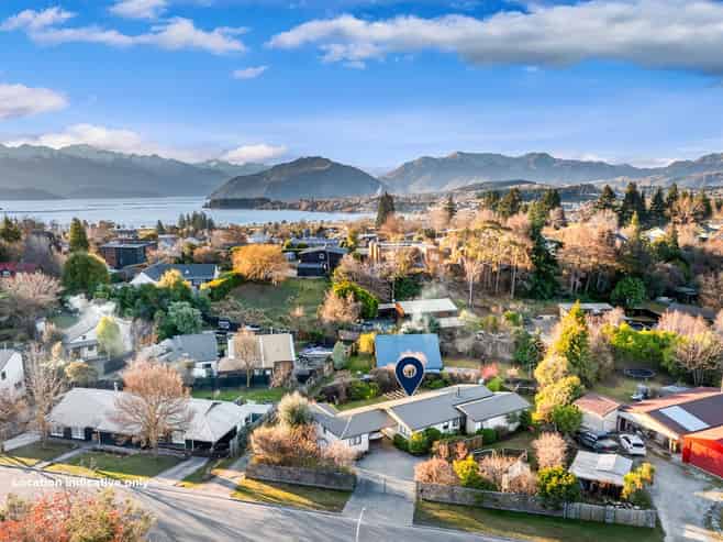 202 Stone Street, Wanaka