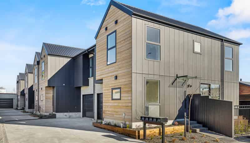 1/102 Warrington Street, Edgeware
