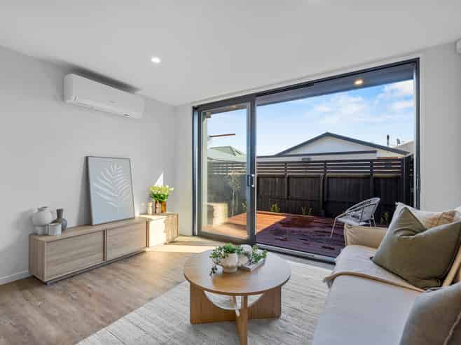 1/102 Warrington Street, Edgeware