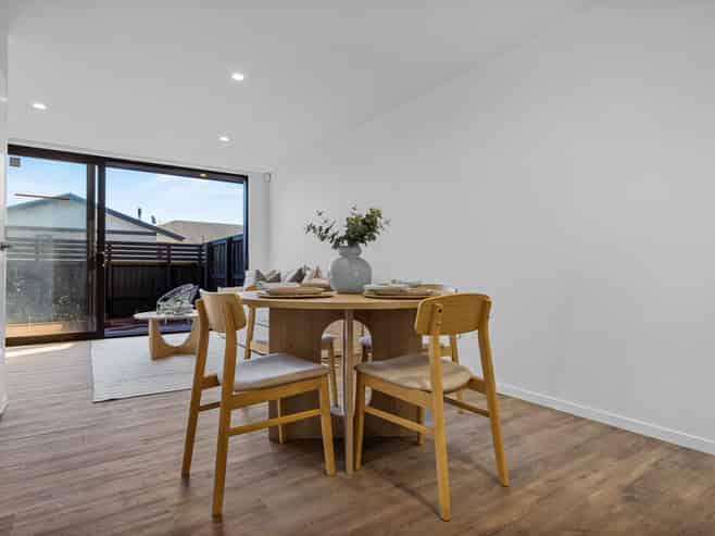 1/102 Warrington Street, Edgeware