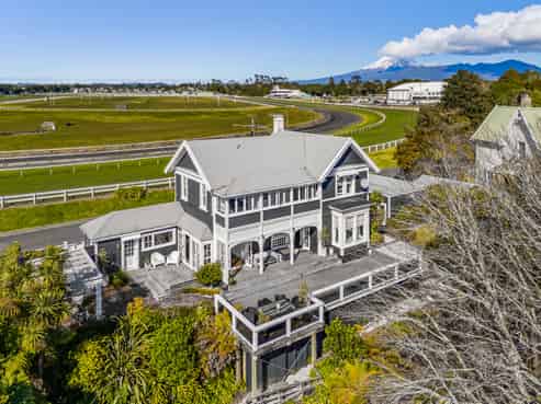 5 Rogan Street, New Plymouth