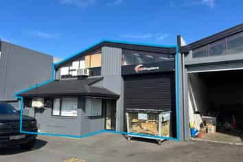 Well-Presented Office & Warehouse