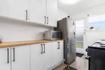 4/37 English Street, Sockburn