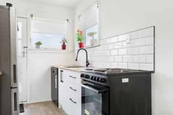 4/37 English Street, Sockburn