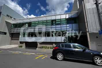 Rare Parnell Warehouse/Office | 418sqm