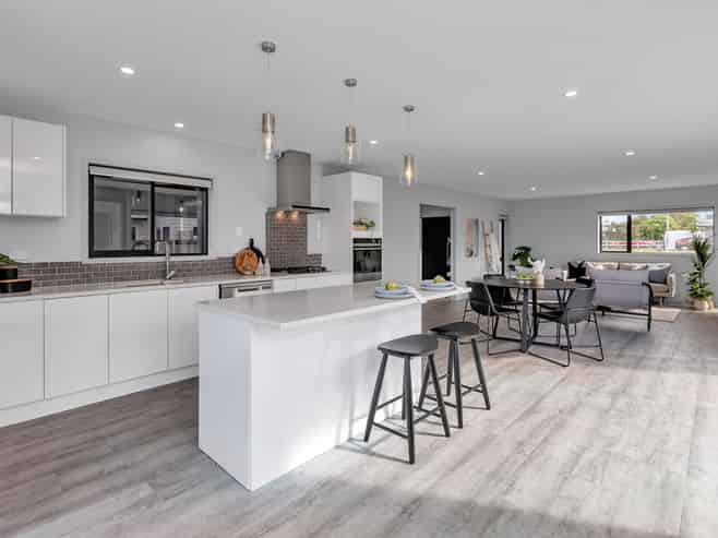 351 One Tree Point Road, One Tree Point