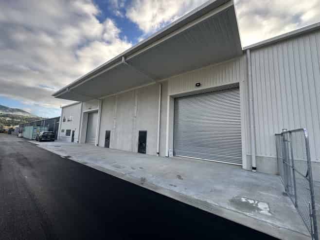 A grade new build warehouse