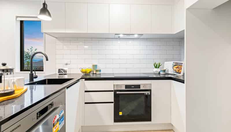 2/59 Saralee Drive, Manurewa