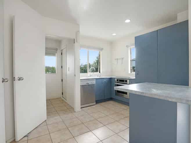 4/9 Sunnydale Place, Oteha