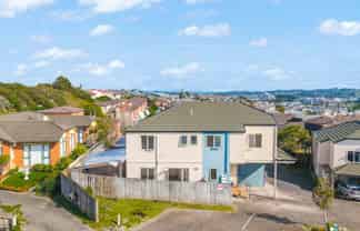 4/9 Sunnydale Place, Oteha