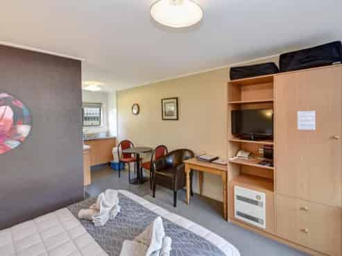 Motel Investment - 6.75% - George St Dunedin