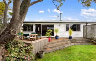 11 Willow Drive, Taradale