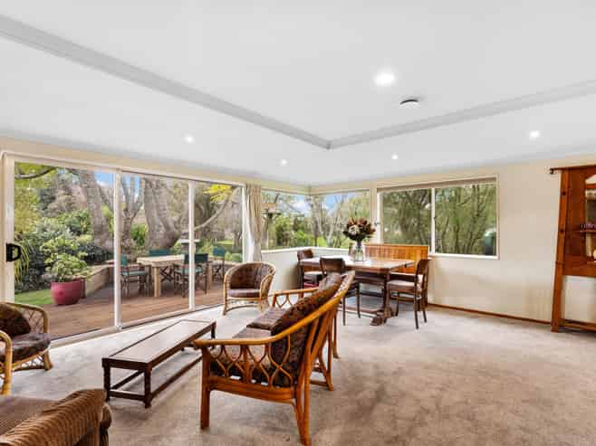 11 Willow Drive, Taradale