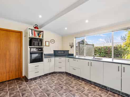 11 Willow Drive, Taradale