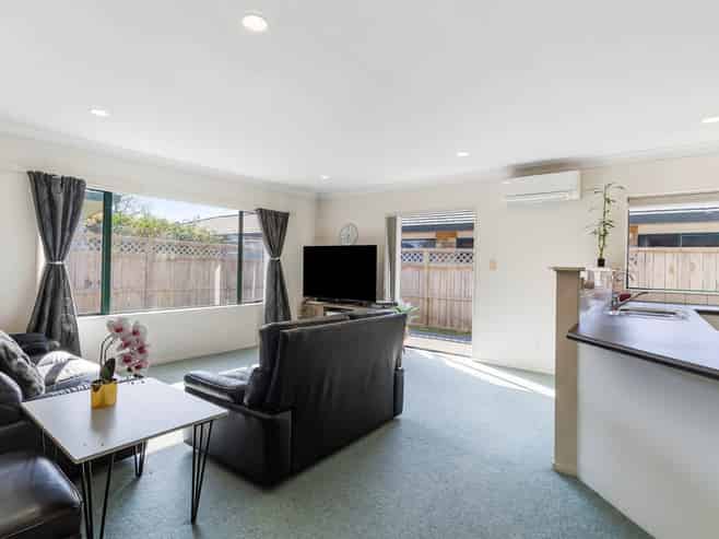 13b Oakwood Place, Pukekohe
