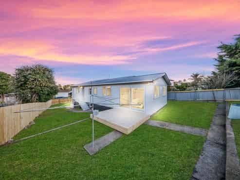 6 Frangipani Avenue, Manurewa