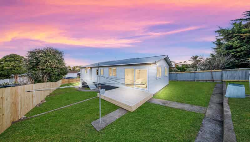 6 Frangipani Avenue, Manurewa