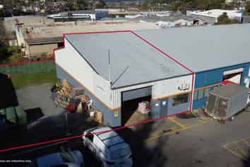 Workshop & Yard - Porirua