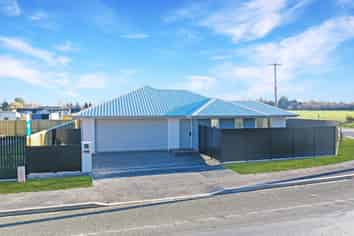 247 Racecourse Road, Allenton