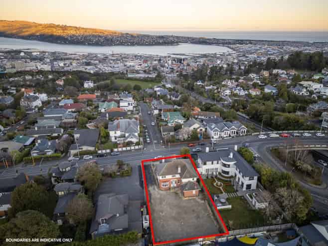 339 Highgate, Roslyn